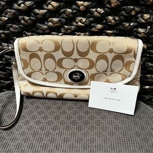 Coach Tan and Cream Signature Clutch